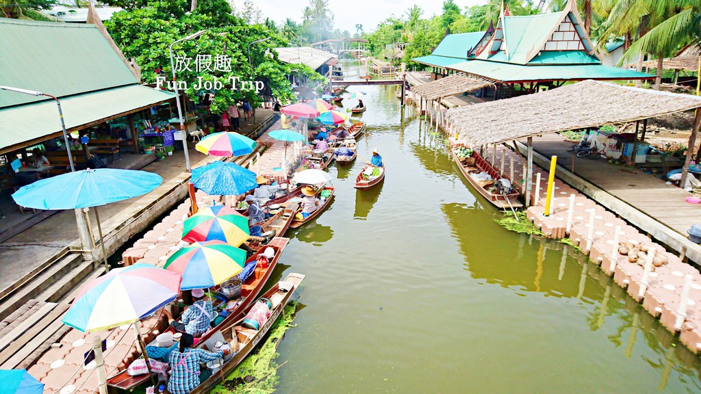 019Tha Kha Floating Market.jpg